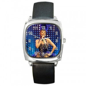 http://www.starsonstuff.com/5704-thickbox/kylie-minogue-square-metal-watch.jpg