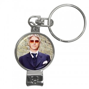 http://www.starsonstuff.com/588-676-thickbox/paul-weller-nail-clippers-keyring.jpg