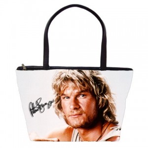 http://www.starsonstuff.com/5980-thickbox/patrick-swayze-signature-classic-shoulder-bag.jpg