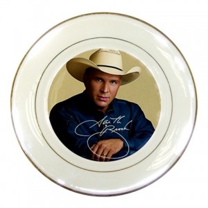http://www.starsonstuff.com/6049-thickbox/garth-brooks-signature-porcelain-plate.jpg