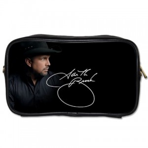 http://www.starsonstuff.com/6056-thickbox/garth-brooks-signature-toiletries-bag.jpg