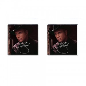 http://www.starsonstuff.com/6071-thickbox/garth-brooks-signature-cufflinks-square.jpg