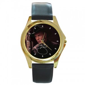 http://www.starsonstuff.com/6073-thickbox/garth-brooks-signature-gold-tone-metal-watch.jpg