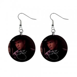 http://www.starsonstuff.com/6080-thickbox/garth-brooks-signature-button-earrings.jpg