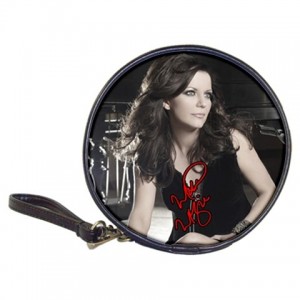 http://www.starsonstuff.com/6143-thickbox/martina-mcbride-signature-20-cd-dvd-storage-wallet.jpg