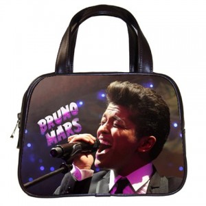 http://www.starsonstuff.com/6189-thickbox/bruno-mars-classic-handbag.jpg