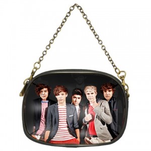 http://www.starsonstuff.com/6219-thickbox/one-direction-chain-purse.jpg