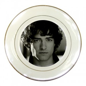 http://www.starsonstuff.com/623-713-thickbox/lee-mead-porcelain-plate.jpg