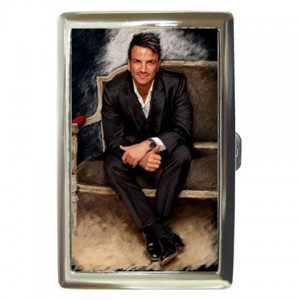 http://www.starsonstuff.com/6412-thickbox/peter-andre-cigarette-money-case-.jpg
