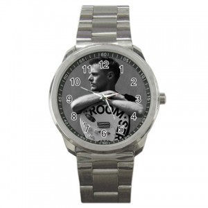 http://www.starsonstuff.com/6621-thickbox/bryan-adams-sports-style-watch.jpg
