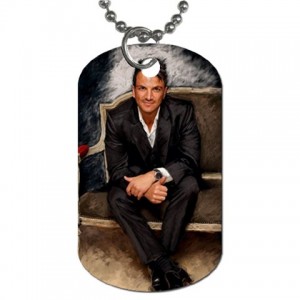 http://www.starsonstuff.com/6629-thickbox/peter-andre-double-sided-dog-tag-necklace.jpg