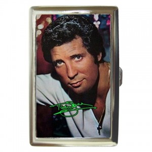 http://www.starsonstuff.com/6685-thickbox/tom-jones-signature-cigarette-money-case-.jpg