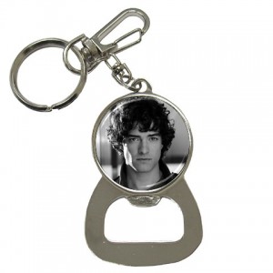 http://www.starsonstuff.com/715-842-thickbox/lee-mead-opener-keyring.jpg