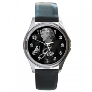 http://www.starsonstuff.com/7682-thickbox/tom-jones-signaturesilver-tone-round-metal-watch.jpg