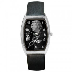 http://www.starsonstuff.com/7698-thickbox/joe-longthorne-high-quality-barrel-style-watch.jpg