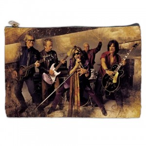 http://www.starsonstuff.com/8017-thickbox/aerosmith-large-cosmetic-bag.jpg
