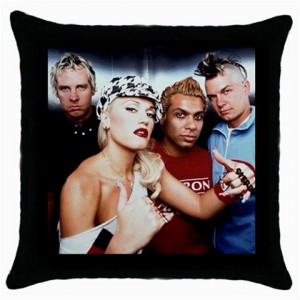 http://www.starsonstuff.com/8223-thickbox/no-doubt-cushion-cover.jpg
