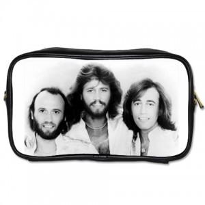http://www.starsonstuff.com/8651-thickbox/the-bee-gees-toiletries-bag.jpg
