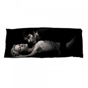 http://www.starsonstuff.com/9578-thickbox/true-blood-dakimakura-body-pillow-case.jpg