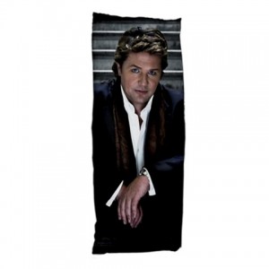 http://www.starsonstuff.com/9615-thickbox/michael-ball-dakimakura-body-pillow-case.jpg