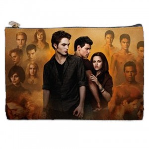 http://www.starsonstuff.com/965-1221-thickbox/twilight-new-moon-large-cosmetic-bag.jpg